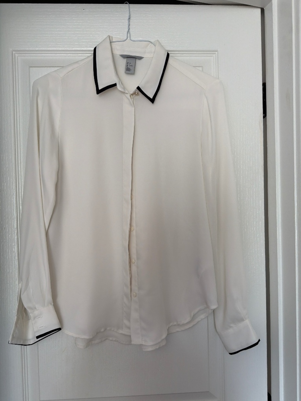 H&M White Button Down Blouse | Size S | Black Trim | Classic